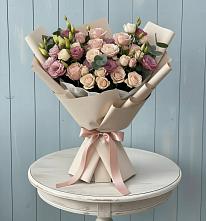 Букет цветов из:  Розы и Лизиантусы в Новоильинском