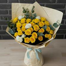 Букет цветов из:  Розы в Новоильинском