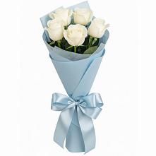 Букет 5 Белых роз Проуд в Новоильинском