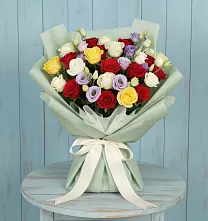 Букет цветов из:  Розы в Новоильинском