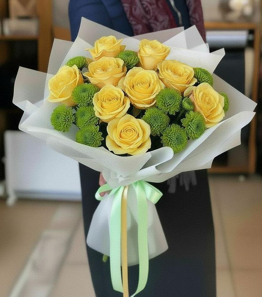 Букет цветов из: Хризантемы и Розы в Новоильинском