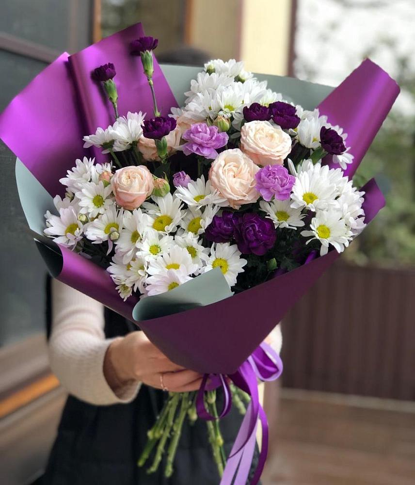 Букет цветов из: Хризантемы, Гвоздики и Розы в Новоильинском