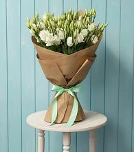 Букет цветов из:  Лизиантусы в Новоильинском