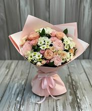 Букет цветов из:  Гвоздики, Розы и Хризантемы #REPLACE_PRED# Новоильинском