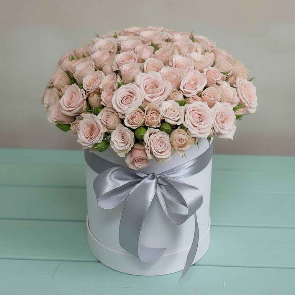 Цветочная композиция из Розы в шляпной коробке в Новоильинском